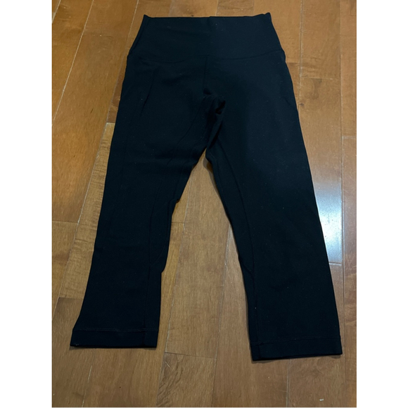 Lululemon Pants - Lululemon Align Crop Black Capris Size 4